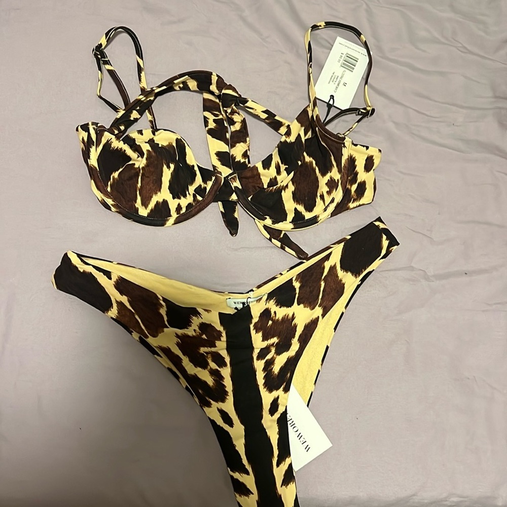 BRAND NEW WITH TAGS WEWOREWHAT BIKINI